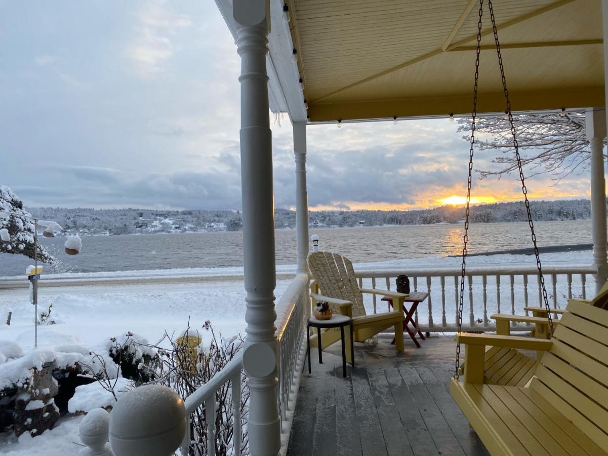 Toba'S Bed & Breakfast Lunenburg Exteriör bild